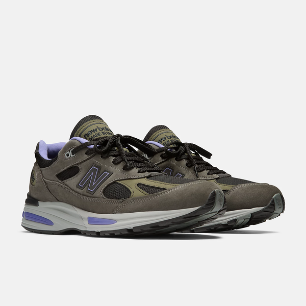 Кросівки New Balance 991V2 MADE IN UK Magnet with Black and Corsican Blue U991GP2 фото