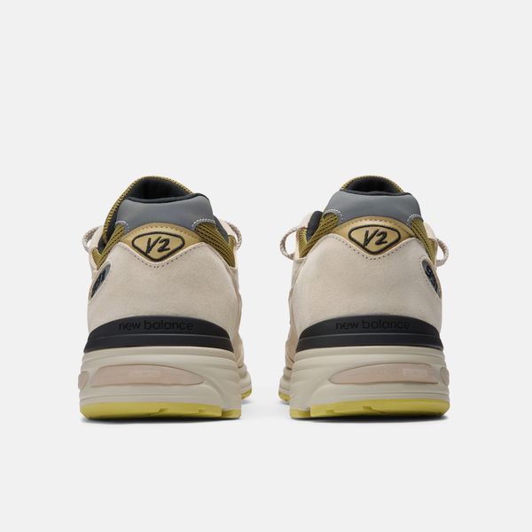 Кросівки New Balance 991V2 MADE IN UK white, beige U991PW2 фото