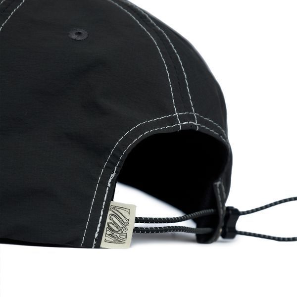 Кепка Victoria Hk NYLON QH LOGO CAP (CS) charcoal 2624003-CHAR фото