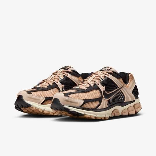 Придбати Кросівки Nike ZOOM VOMERO 5 sanddrift, black, hemp, white