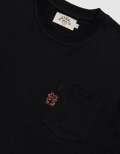 Футболка Victoria Hk DOUBLE POCKET LOGO S/S TEE black 2421003-BLACK фото