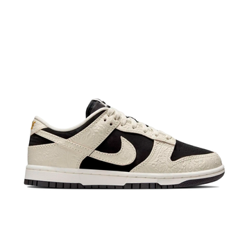Кросівки Nike DUNK LOW black, sail-sail-mtlc gold IF3944-001 фото
