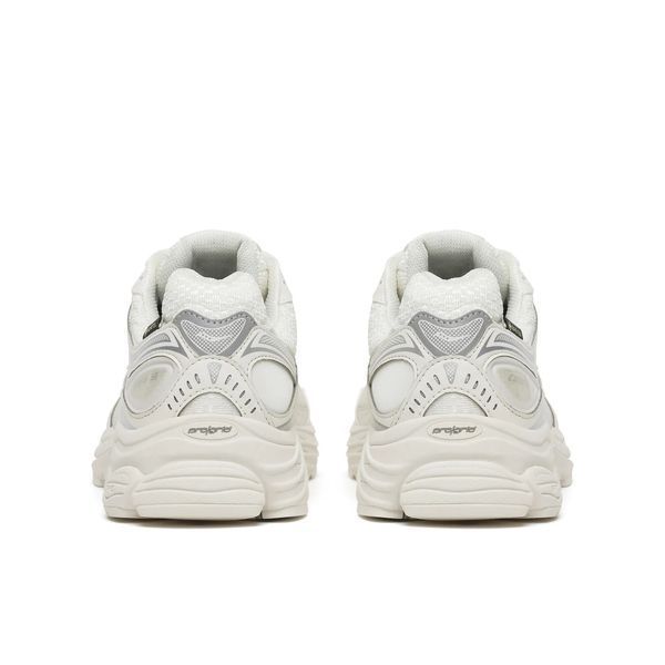 Кросівки Saucony PROGRID OMNI 9 GTX ivory S101176-1006 фото